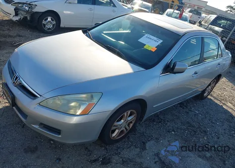 2007 Honda Accord 2.4 Ex из США, поврежденный, VIN 1HGCM56757A082252